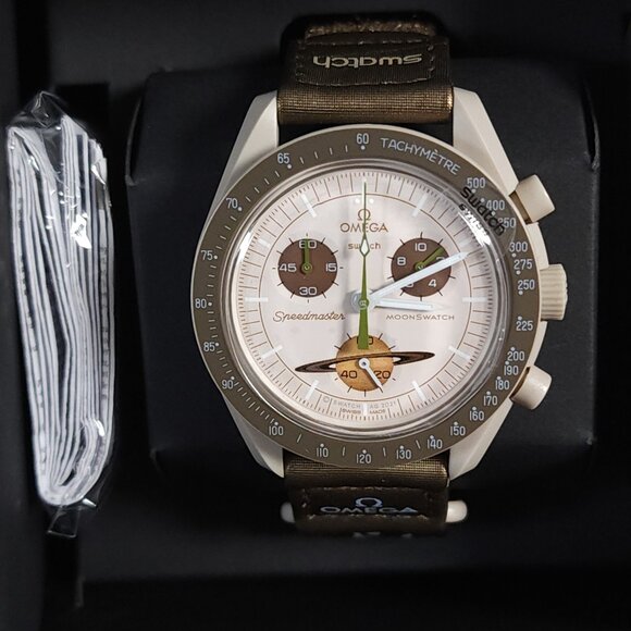 Swatch X Omega MoonSwatch Mission to Moon Watch - Picture 2 of 6